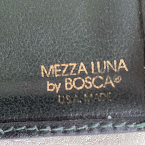 Bosca Hand Stained Hide Black Leather Kisslock Wallet - Picture 4 of 9